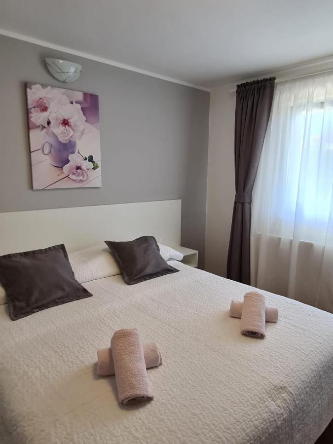 Apartments Juric Brodarica  Exterior photo